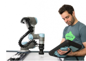 顯揚(yáng)科技亮相央視直播間