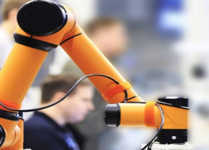 顯揚(yáng)科技亮相央視直播間